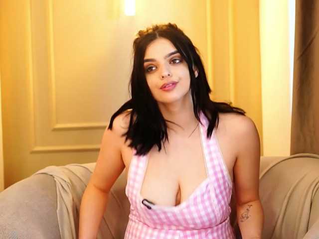NoctisBella live cam on BongaCams