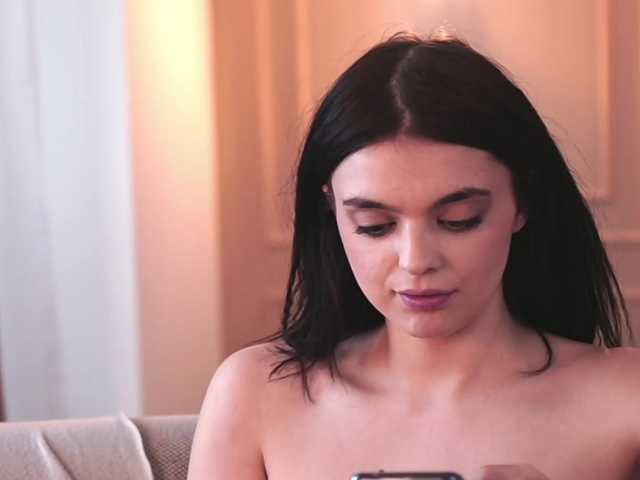 NoctisBella live cam on BongaCams