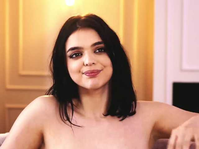 NoctisBella live cam on BongaCams