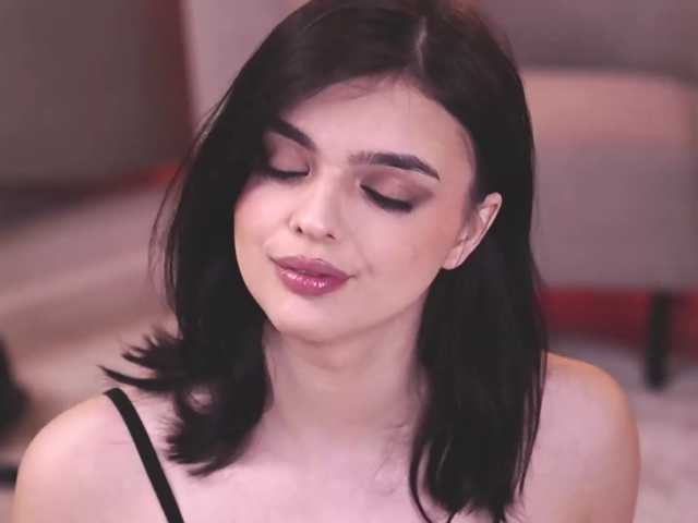 NoctisBella live cam on BongaCams