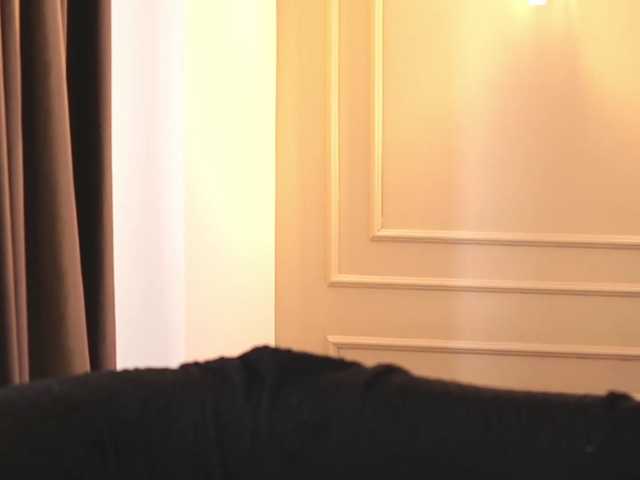 NoctisBella, en vivo ahora en BongaCams