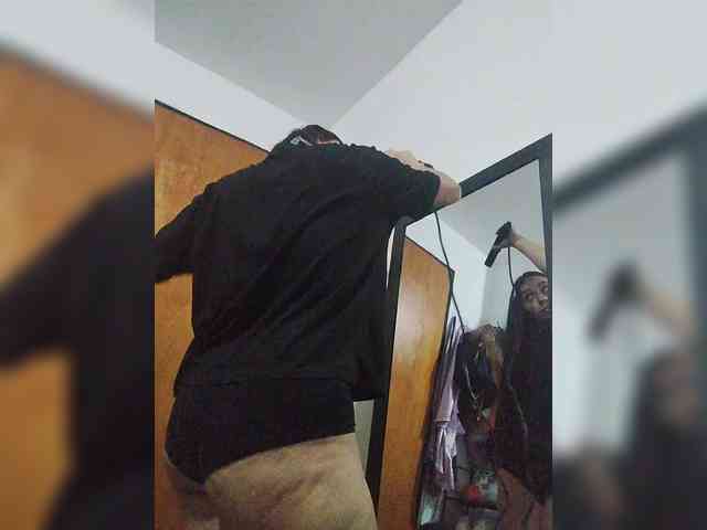 DulceVenus webcam