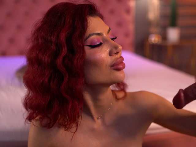 RubyMistique live cam on BongaCams