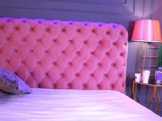 RubyMistique live cam on BongaCams