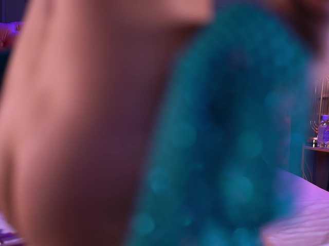 RubyMistique live cam on BongaCams
