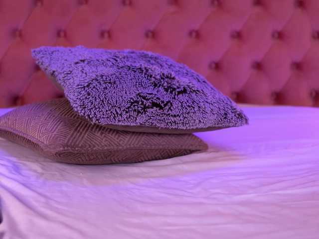 RubyMistique live cam on BongaCams