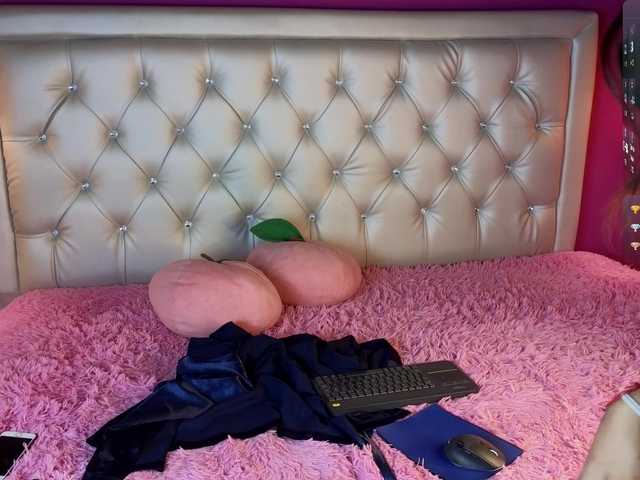 AlexaOlyx live cam on BongaCams