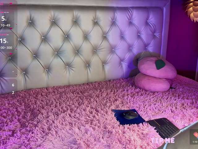AlexaOlyx live cam on BongaCams