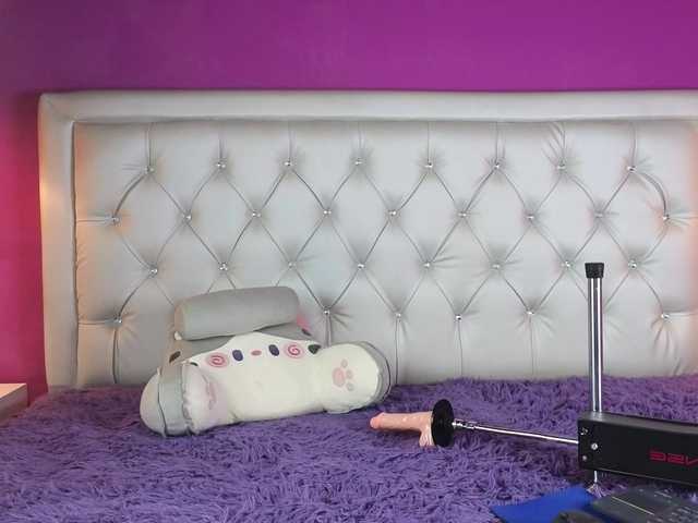 AlexaOlyx live cam on BongaCams