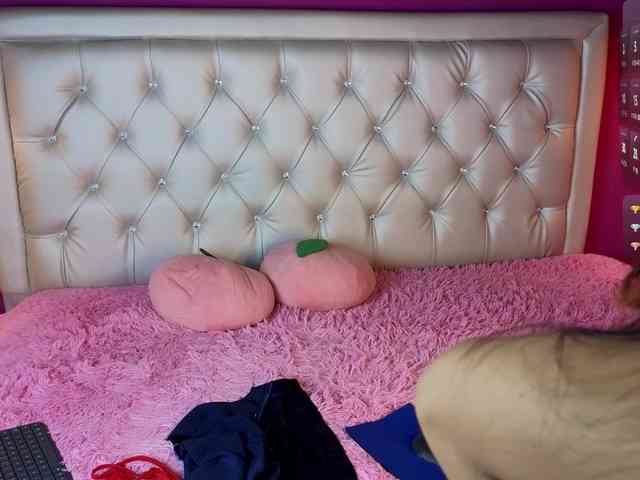 AlexaOlyx webcam