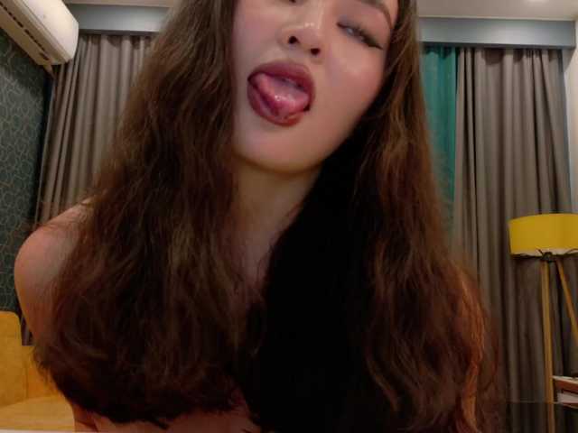 plumhaze live cam on BongaCams