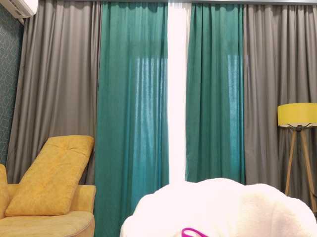 plumhaze live webcam show
