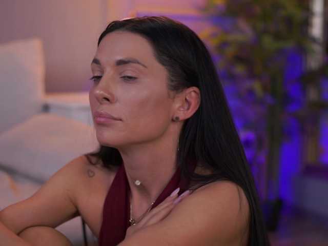 EllyLynne