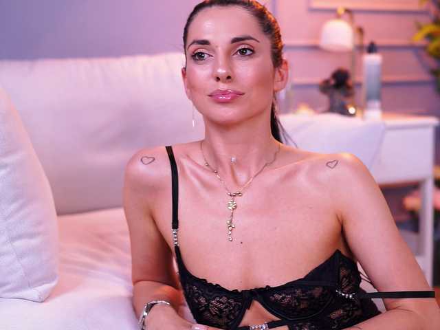 ellylynne online
