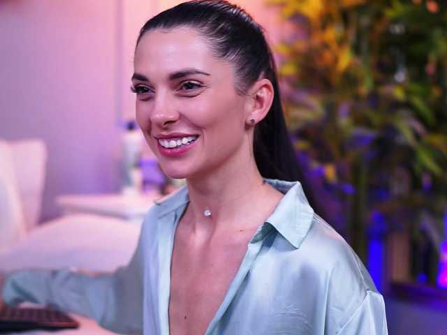 EllyLynne Canlı Cam: BongaCams