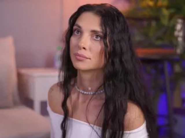 EllyLynne