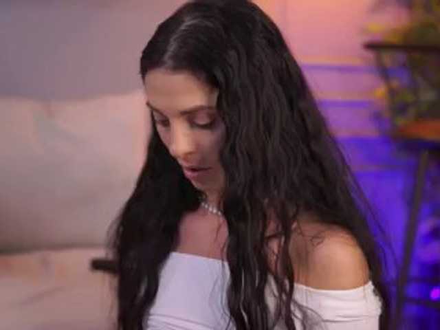 EllyLynne