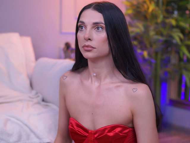 EllyLynne live webcam show