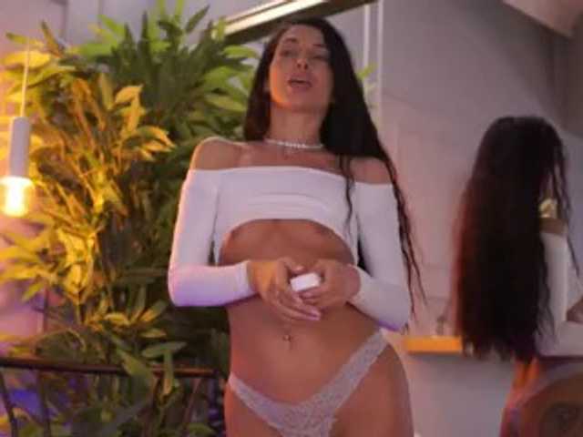 EllyLynne