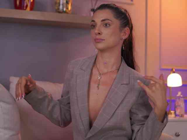 EllyLynne