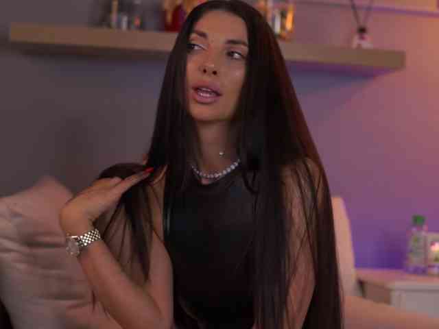 EllyLynne