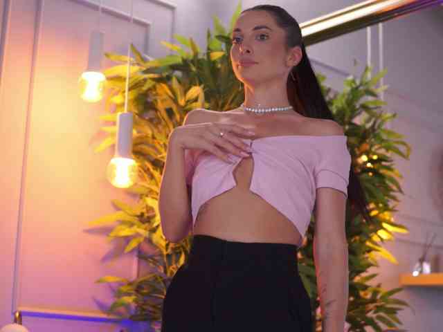 EllyLynne