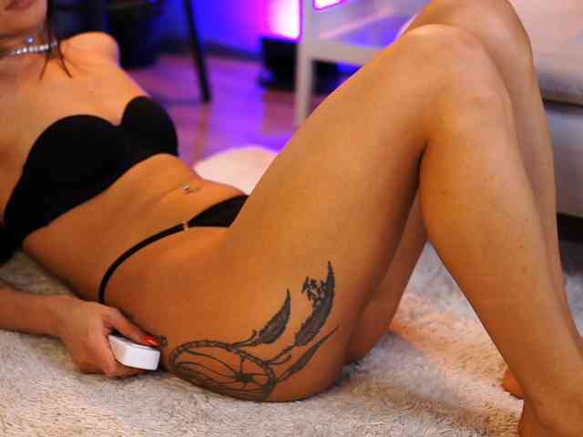 EllyLynne