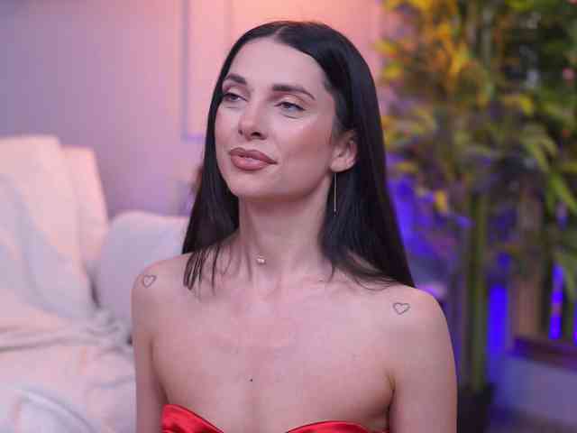 EllyLynne