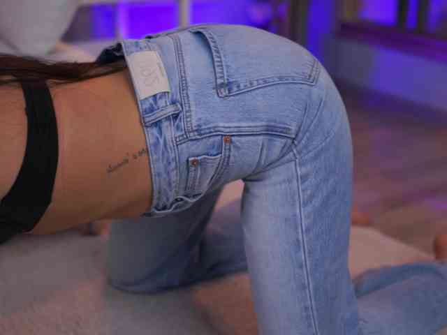 EllyLynne