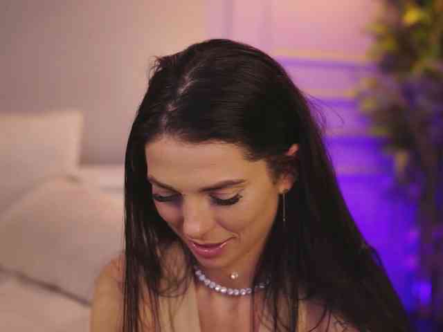 EllyLynne