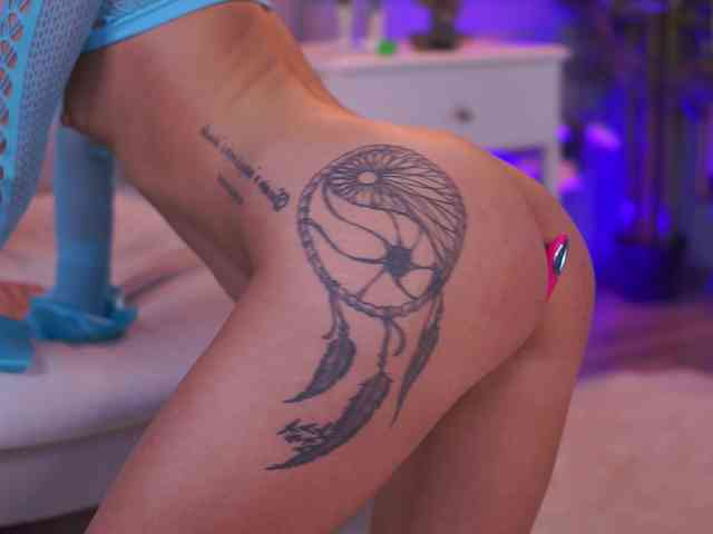 EllyLynne
