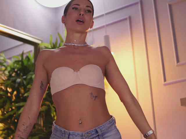 EllyLynne