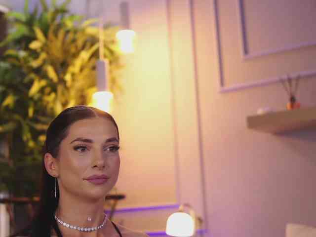 EllyLynne