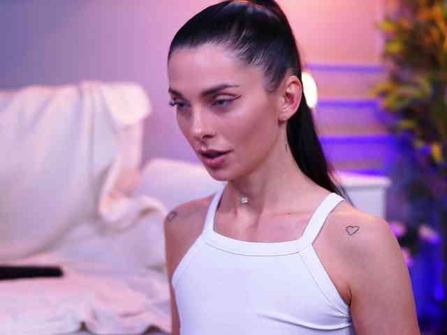 EllyLynne