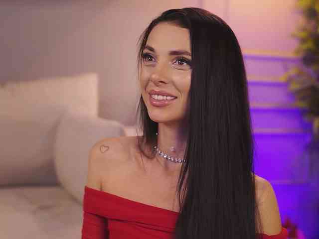 EllyLynne