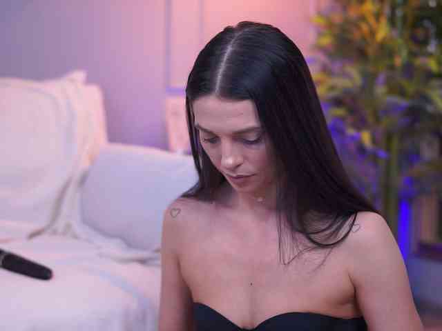 EllyLynne