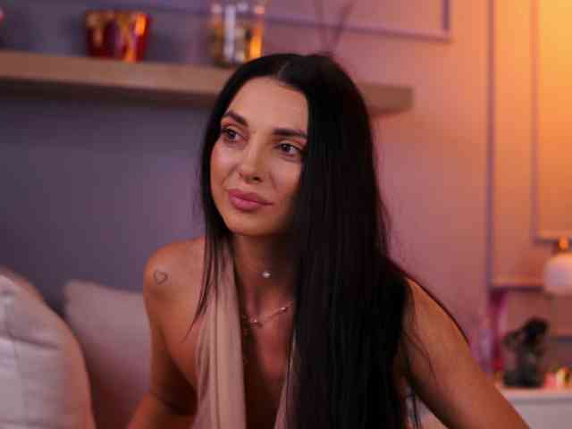 EllyLynne