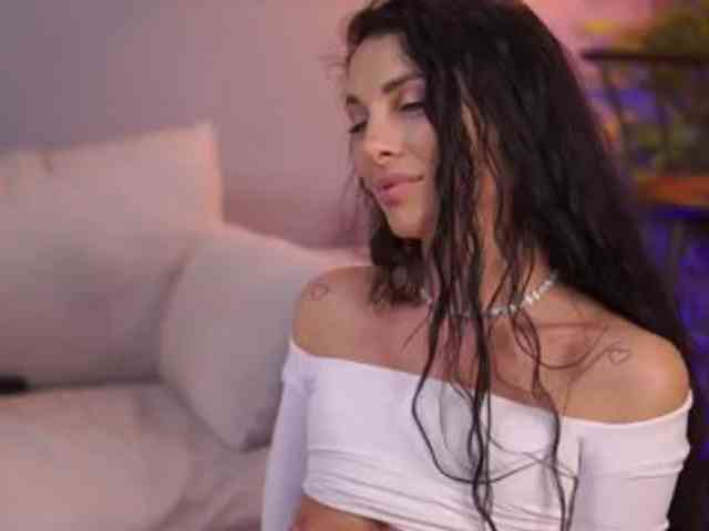 EllyLynne