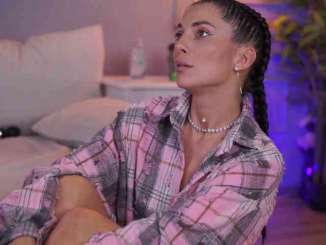 EllyLynne