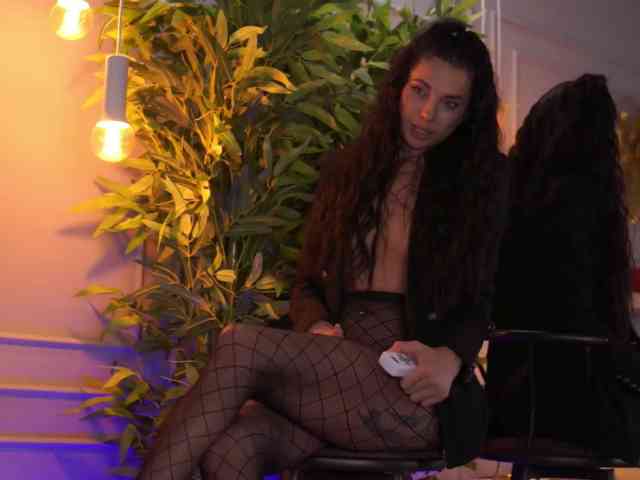 EllyLynne