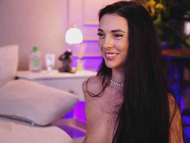 EllyLynne