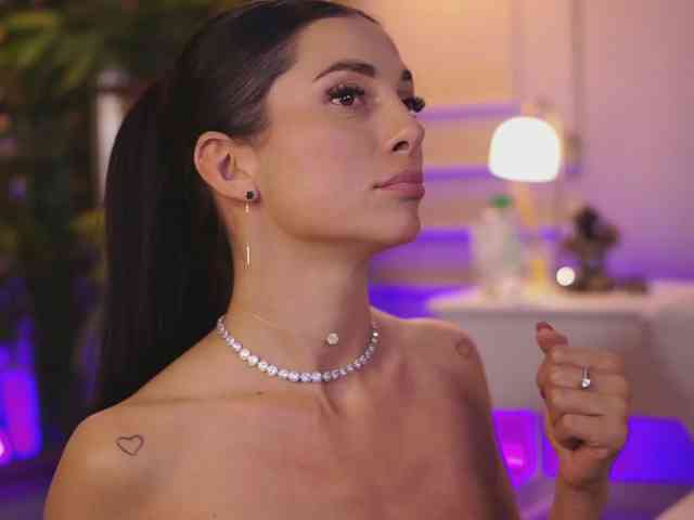 EllyLynne
