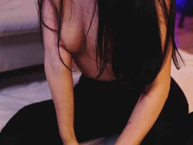 EllyLynne