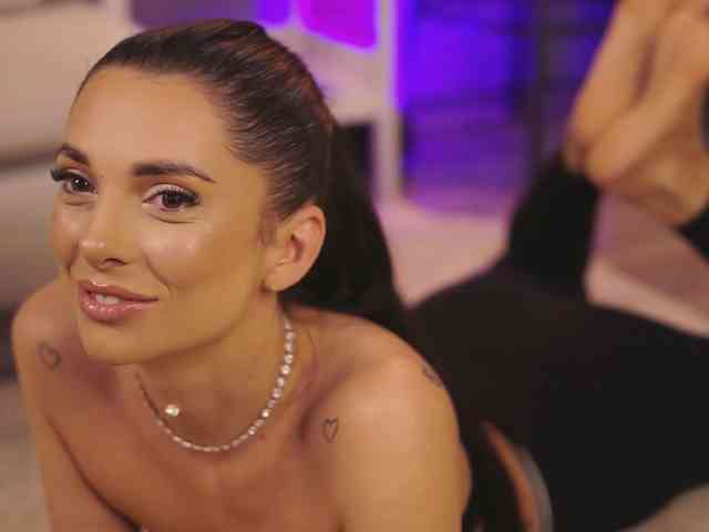 EllyLynne
