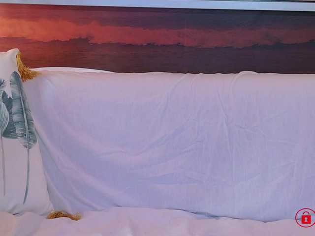 EVEFOX live webcam show
