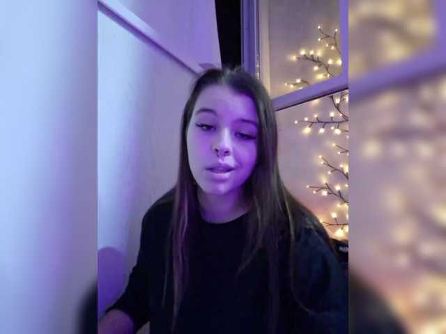 MommyAxFox live cam on BongaCams