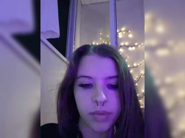 MommyAxFox live cam