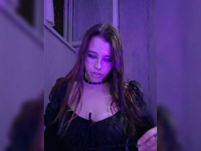 MommyAxFox live cam on BongaCams