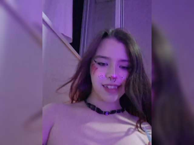 Live трансляция MommyAxFox - slutnetki.online