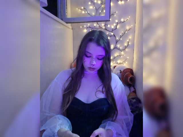 MommyAxFox live cam on BongaCams